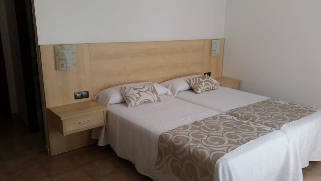 Hotel Rias Baixas Санксенсо Екстериор снимка